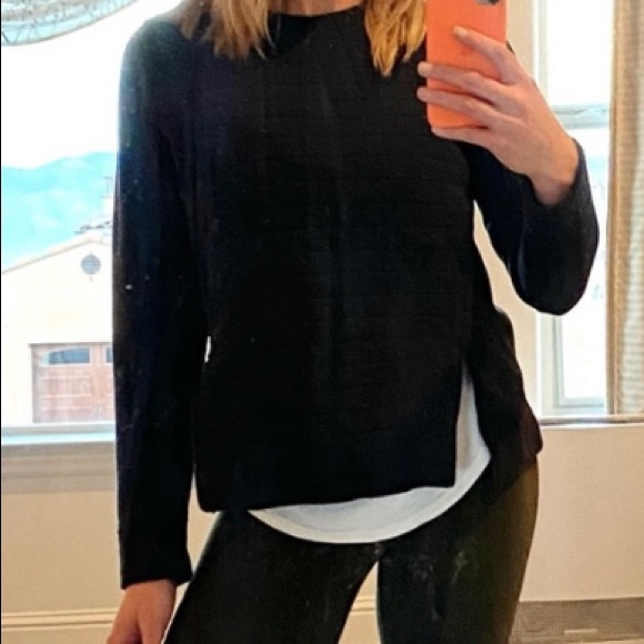 Lululemon Black Pullover sweatshirt w/Side zippers - Picture 9 of 10